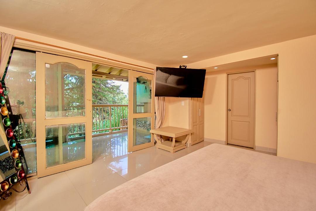 Mansion By Bernalo Hotels Guatape Exterior photo