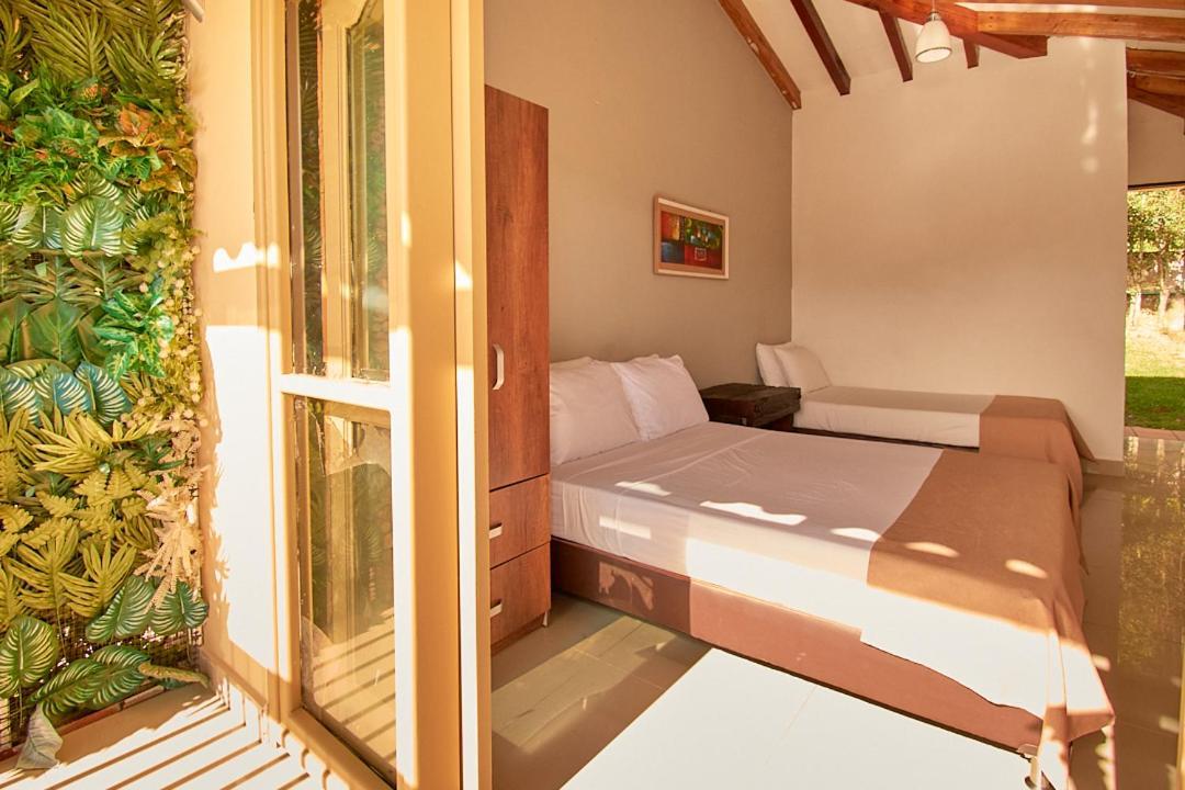 Mansion By Bernalo Hotels Guatape Exterior photo