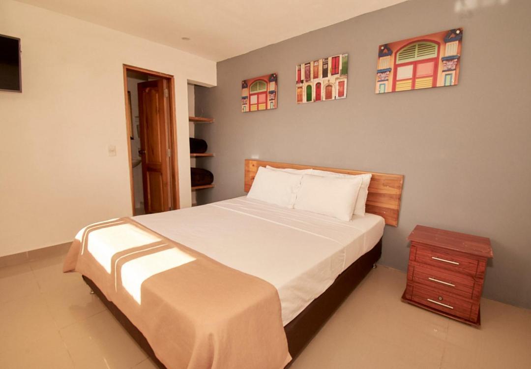 Mansion By Bernalo Hotels Guatape Exterior photo