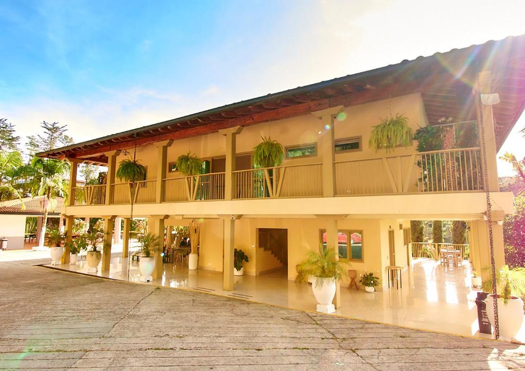 Mansion By Bernalo Hotels Guatape Exterior photo