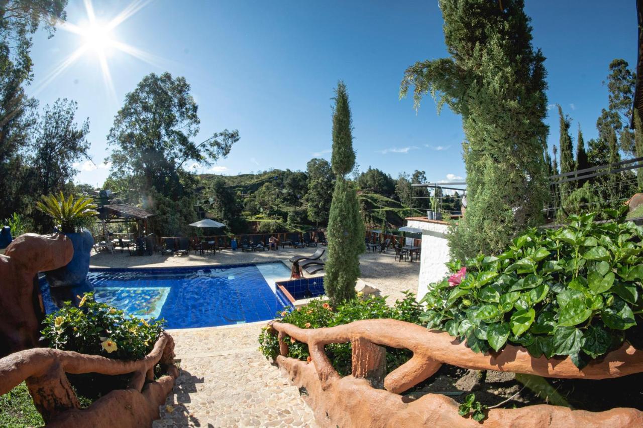 Mansion By Bernalo Hotels Guatape Exterior photo